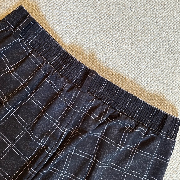 Torrid Plus Size High Rise Crepe Wide Leg Palazoo Pants Sz 16 regular - Picture 9 of 13